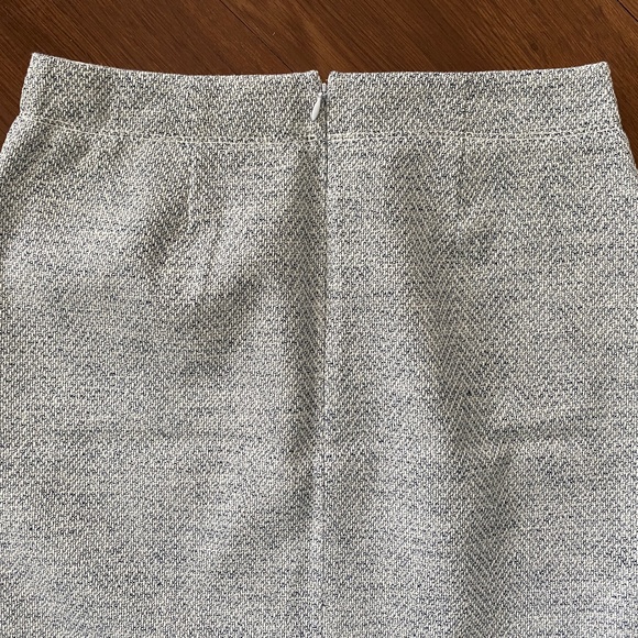 Loft Skirt Herringbone Patterned - Picture 4 of 5